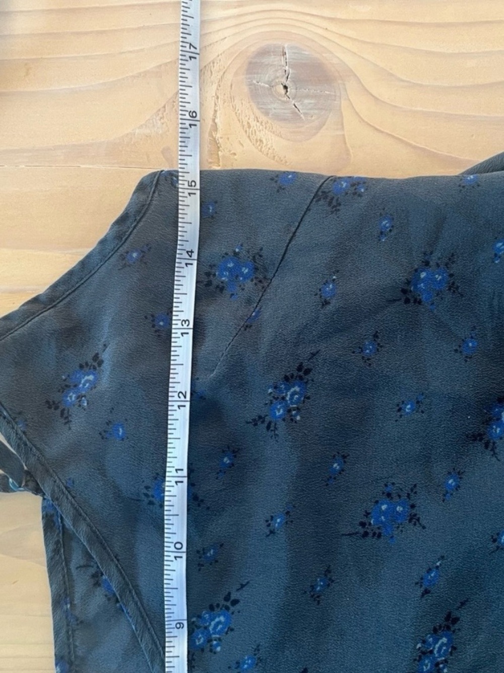 Wilfred 100% Silk Dark Teal Floral Camisole - Picture 14 of 16